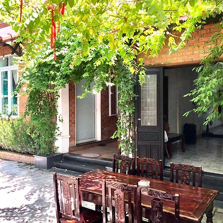 Q'Tropical Garden Homestay Хюэ Экстерьер фото