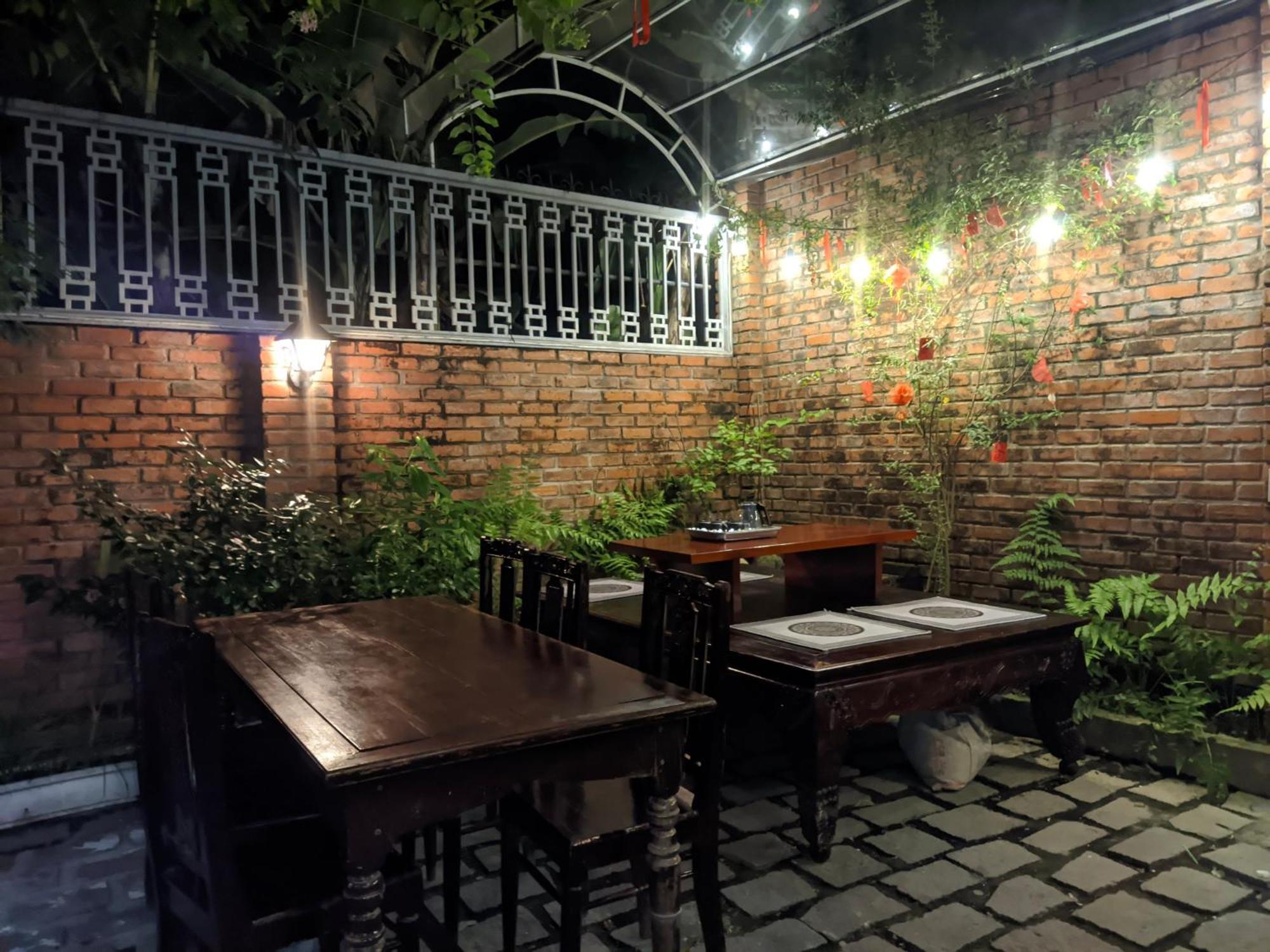 Q'Tropical Garden Homestay Хюэ Экстерьер фото