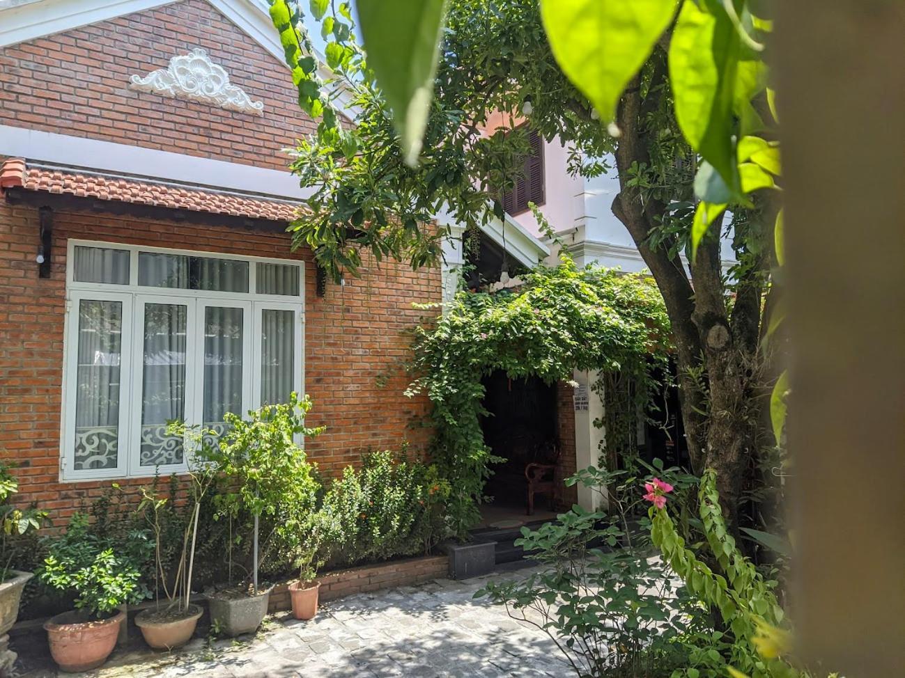 Q'Tropical Garden Homestay Хюэ Экстерьер фото
