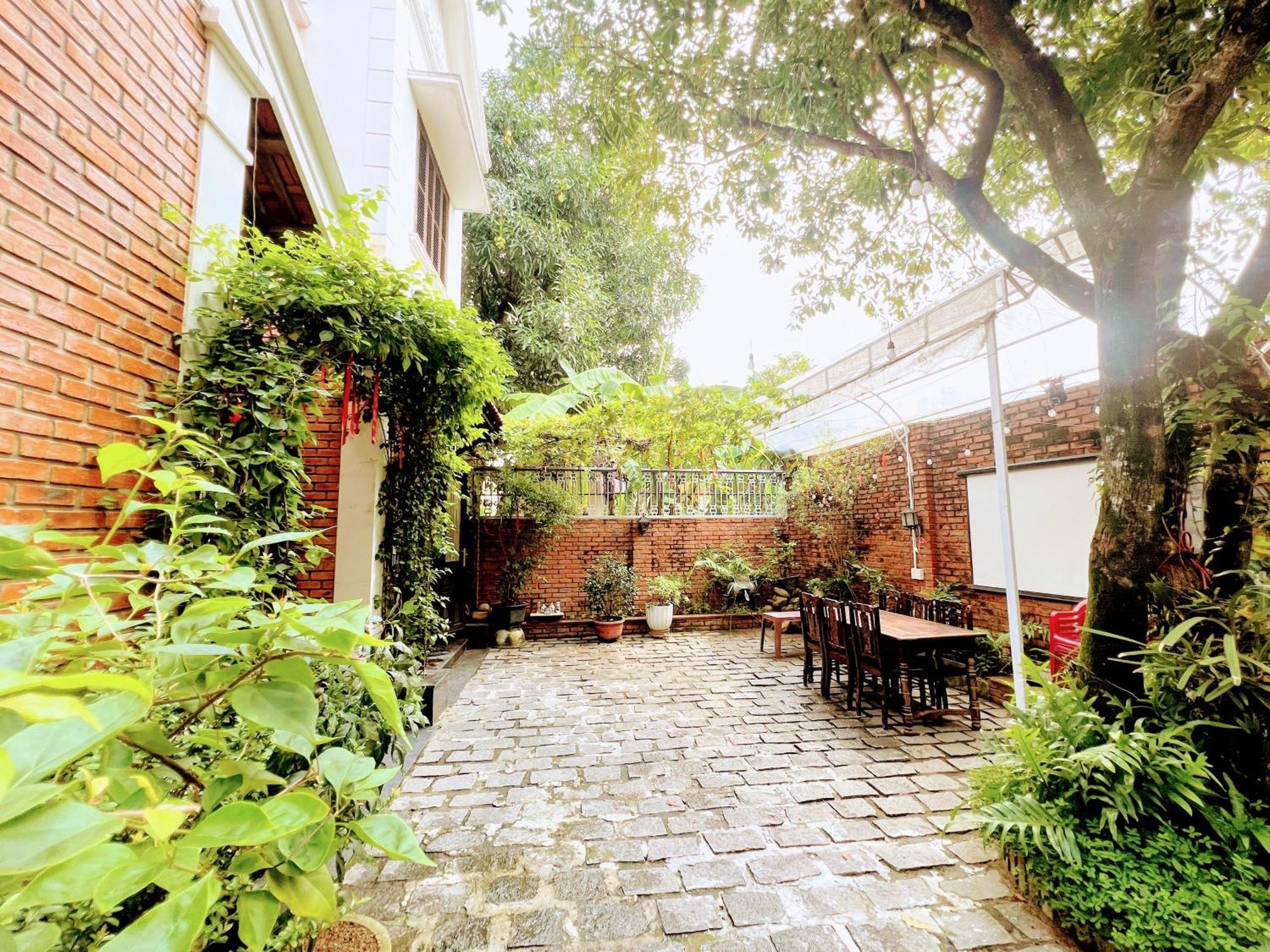 Q'Tropical Garden Homestay Хюэ Экстерьер фото